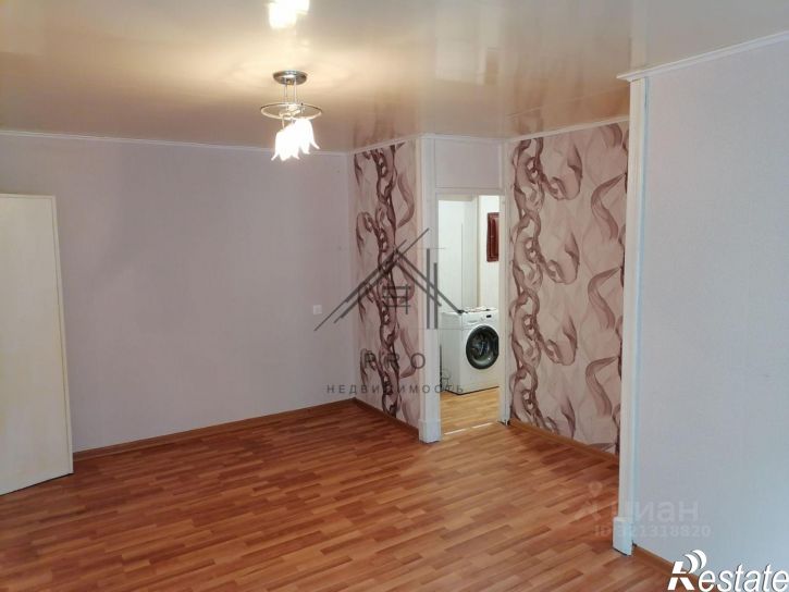 2-комн квартира ул Нефтяников, 12,  д. 12