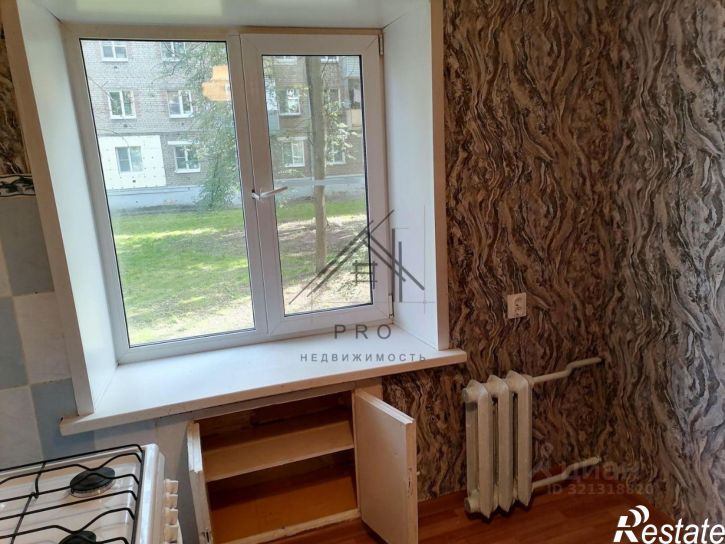 2-комн квартира ул Нефтяников, 12,  д. 12