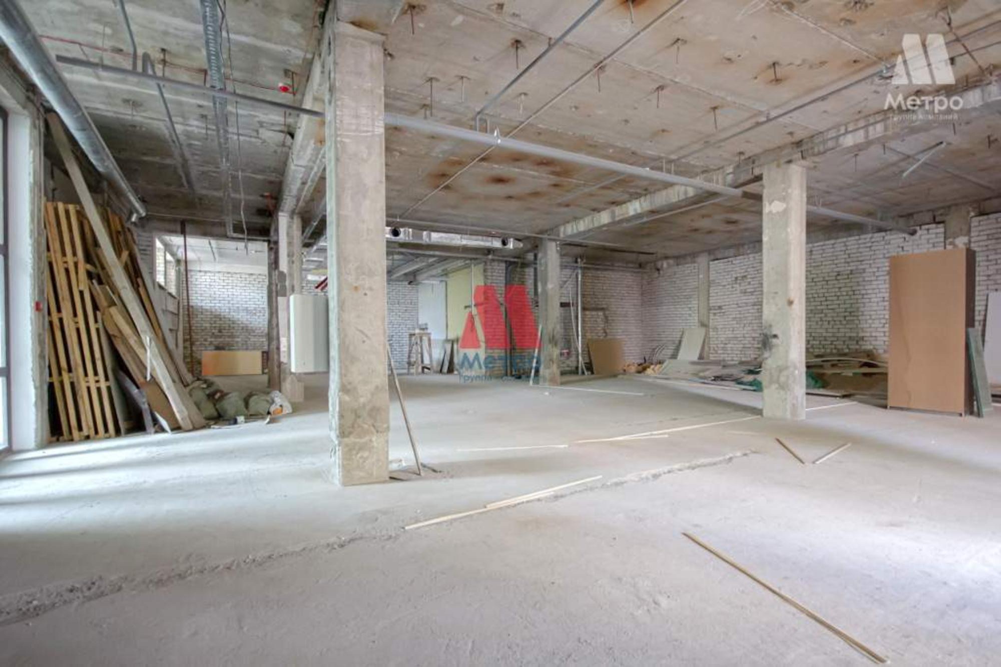 Купить офис, помещение под офис за 42 000 000 рублей на Свободы улица, д.91