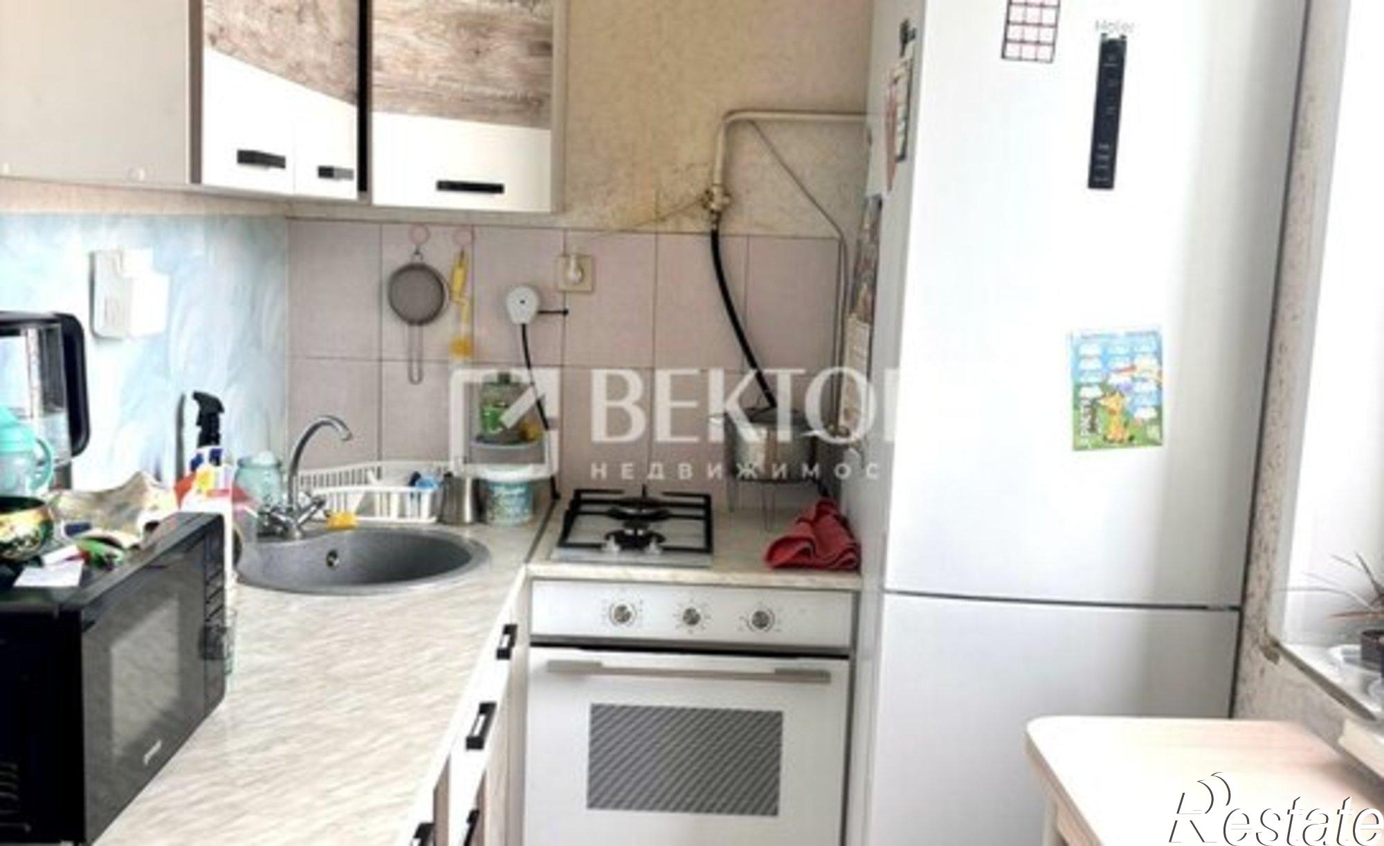 Купить квартиру за 3 000 000 рублей на ул Строителей, 3 2