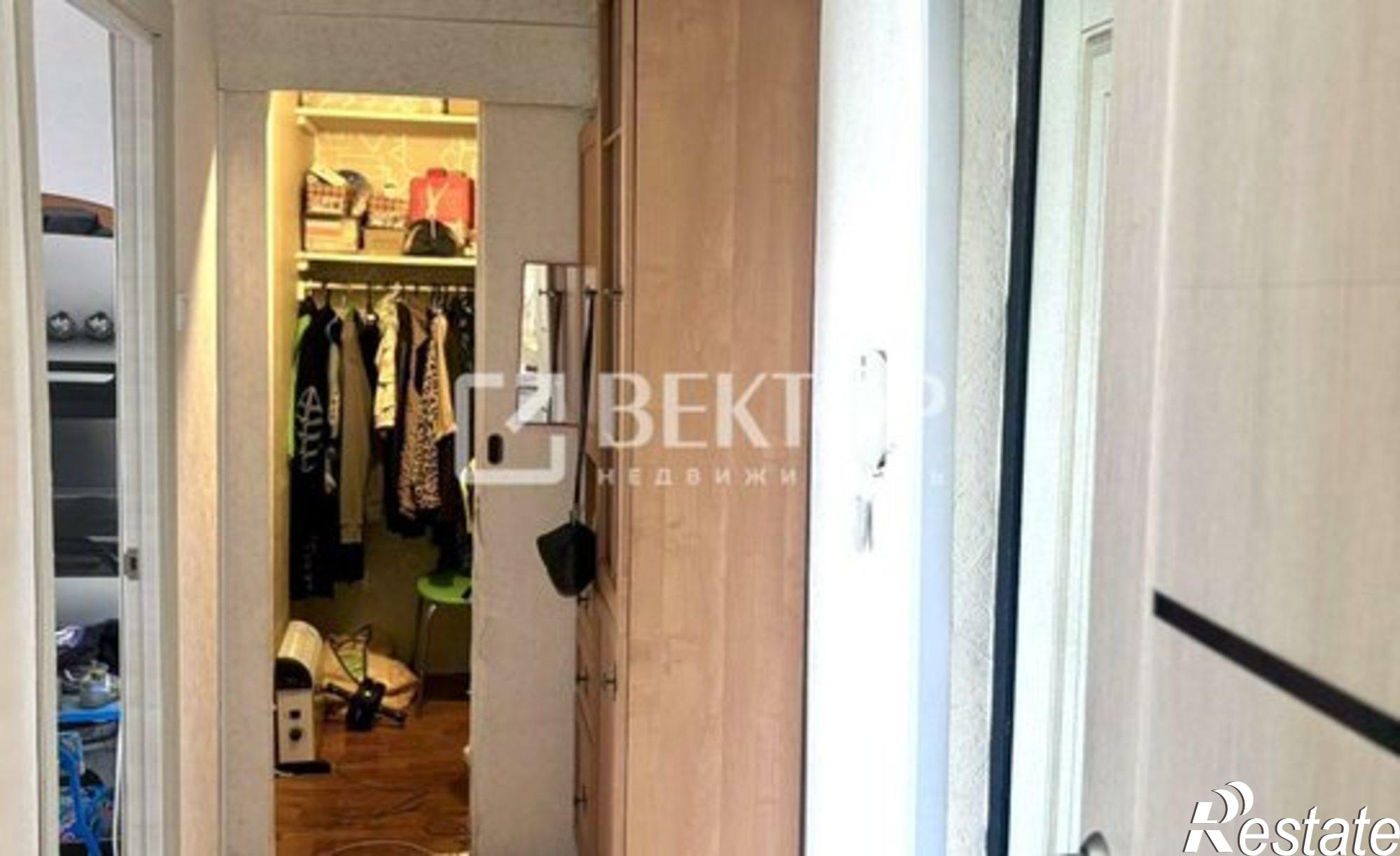 Купить квартиру за 3 000 000 рублей на ул Строителей, 3 2