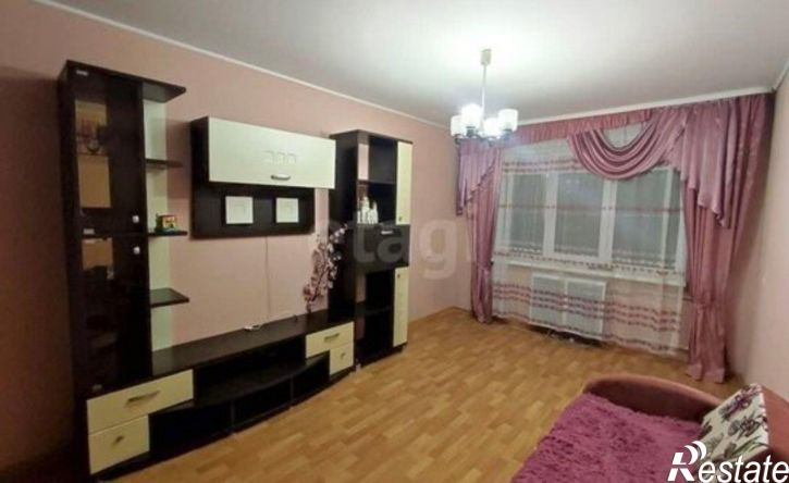 3-комн квартира улица Труфанова, 11,  д. 11