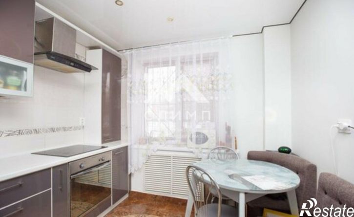 3-комн квартира улица Громова, 56 к3,  д. 56 к3