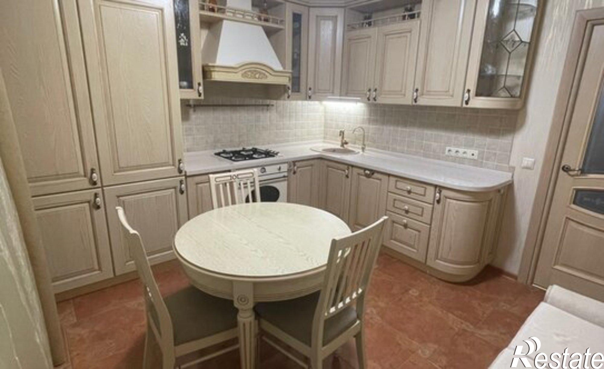 Купить квартиру за 11 000 000 рублей на улица Панина, 3 к5