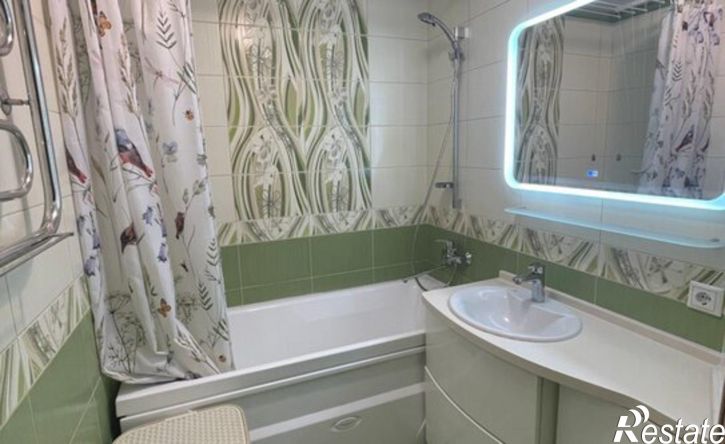 2-комн квартира улица Панина, 3 к5,  д. 3 к5