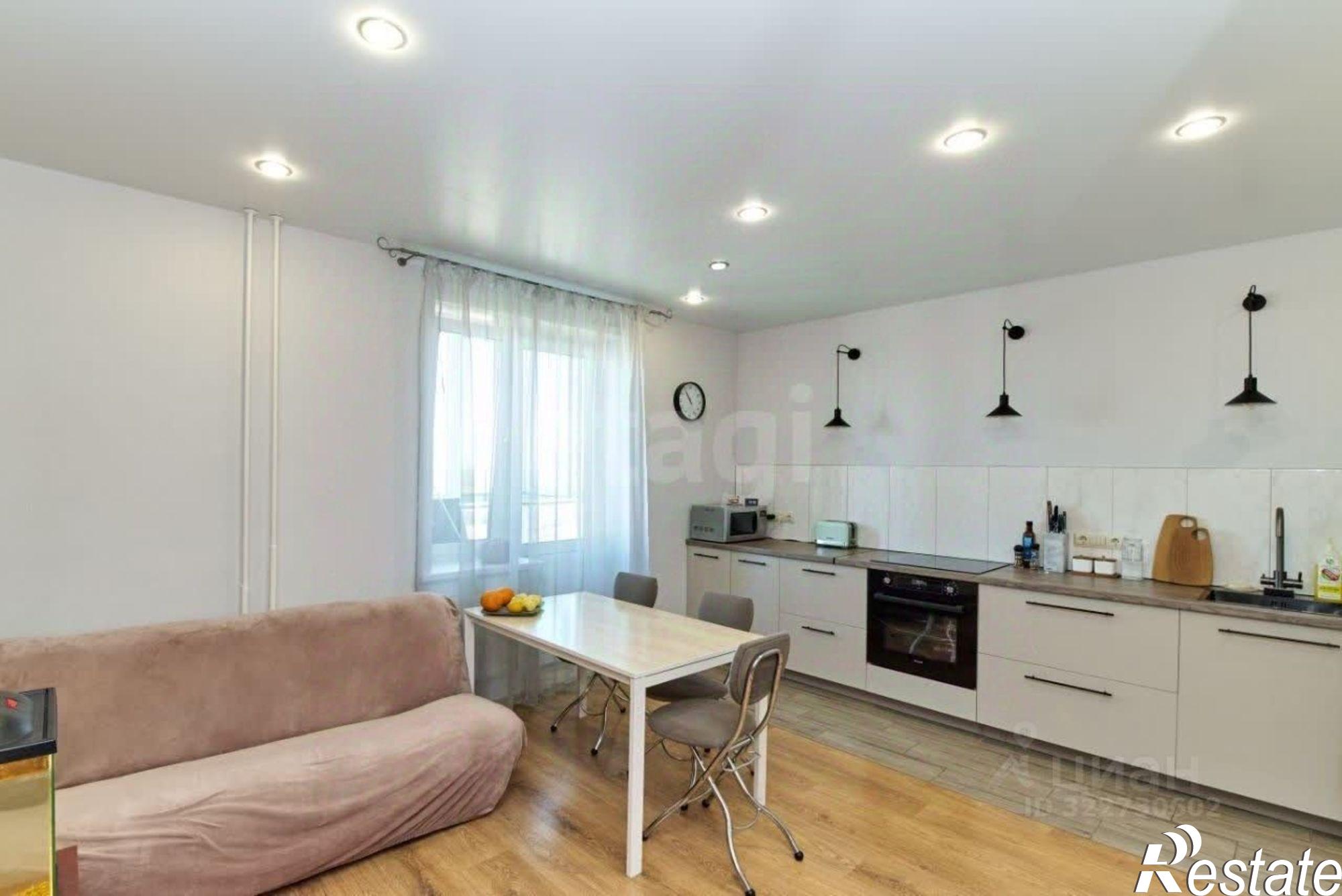 Купить квартиру за 10 500 000 рублей на улица Лизы Чайкиной, 7