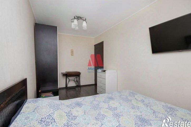 2-комн квартира улица Большие Полянки, 21,  д. 21