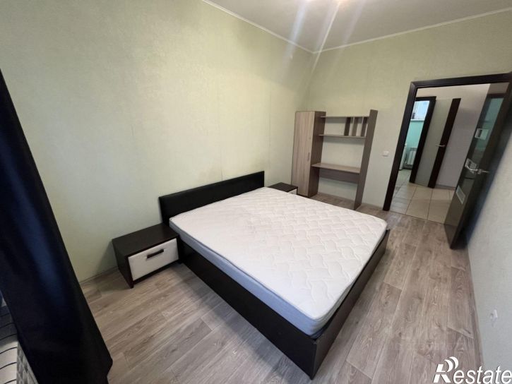 2-комн квартира ул Златоустинская, 10,  д. 10