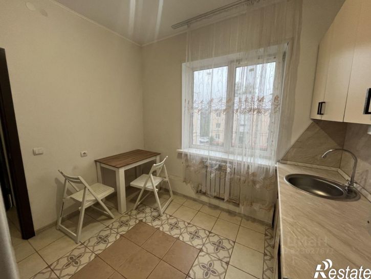 2-комн квартира ул Златоустинская, 10,  д. 10