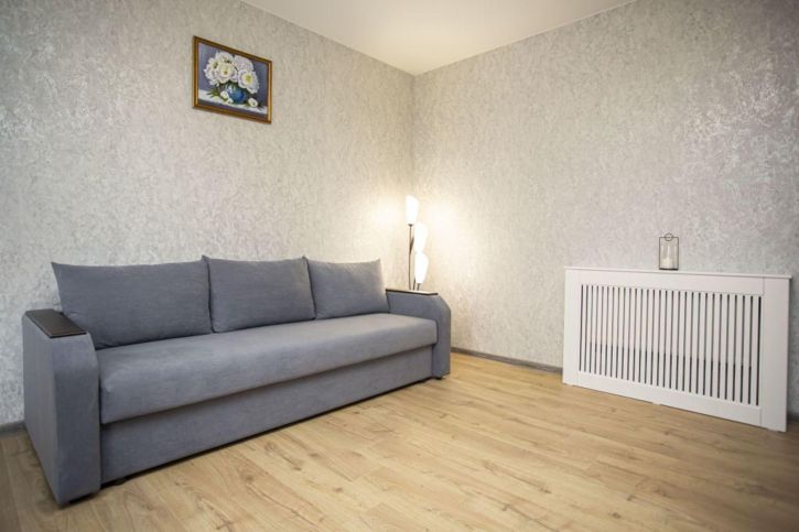 2-комн квартира Варакина ул, 5