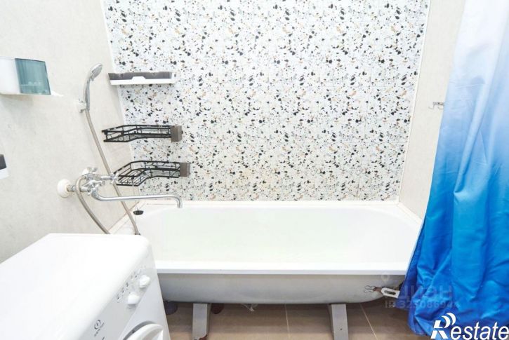 3-комн квартира Красноборская улица, 25,  д. 25