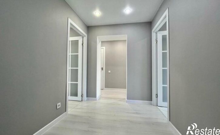 4-комн квартира улица Суркова, 6,  д. 6