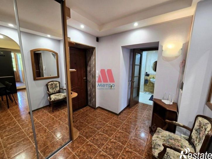 2-комн квартира пр-кт Ленина, 23 2,  д. 23 2,  к. 2