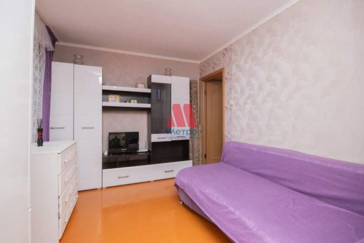 2-комн квартира Дзержинского проспект, д.24