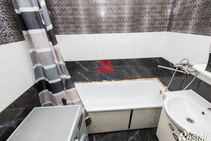 2-комн квартира проспект Машиностроителей, 44,  д. 44