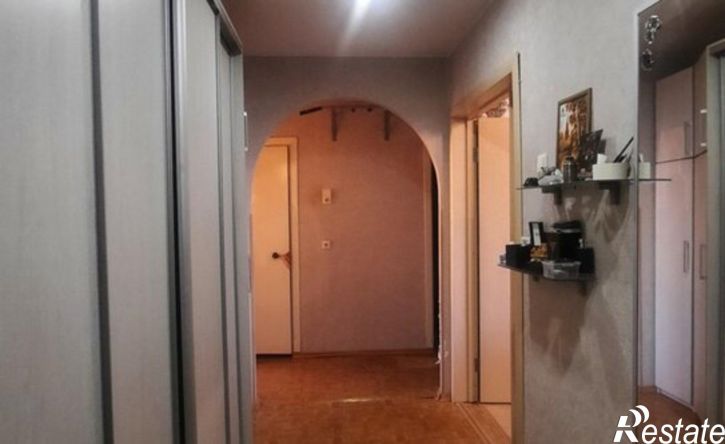 2-комн квартира улица Батова, 14,  д. 14