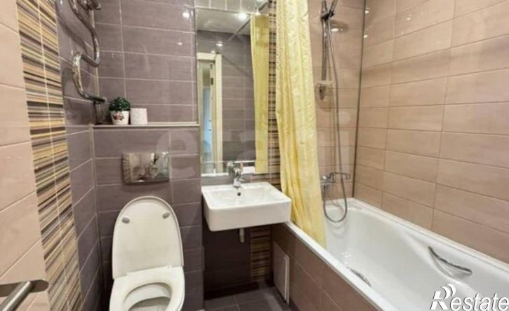 3-комн квартира улица Бабича, 10/22,  д. 10/22