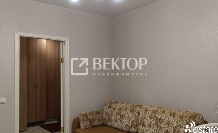 2-комн квартира пр-кт Октября, 60,  д. 60