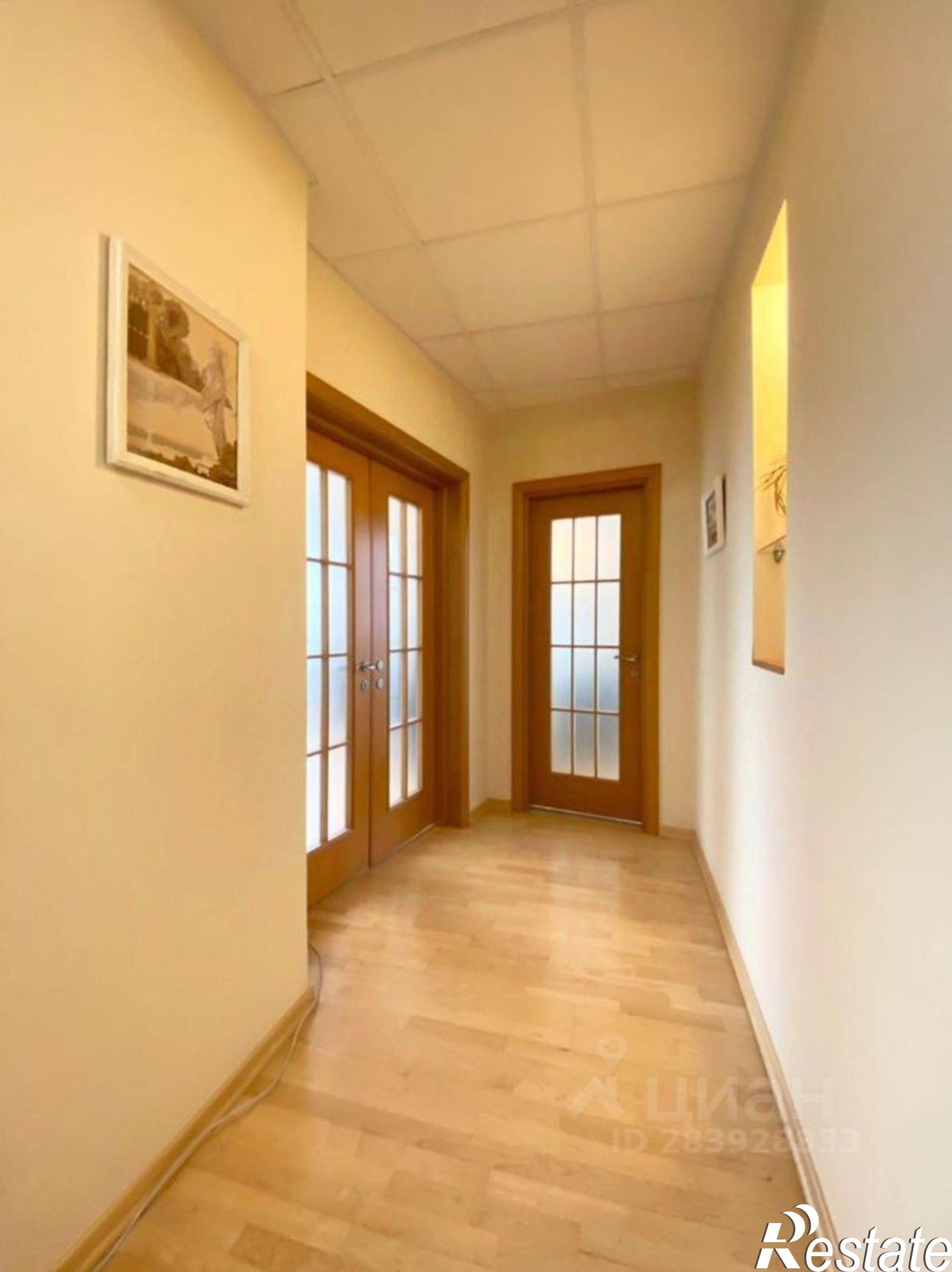 Сдать квартиру за 50 000 рублей на Первомайская улица, 9