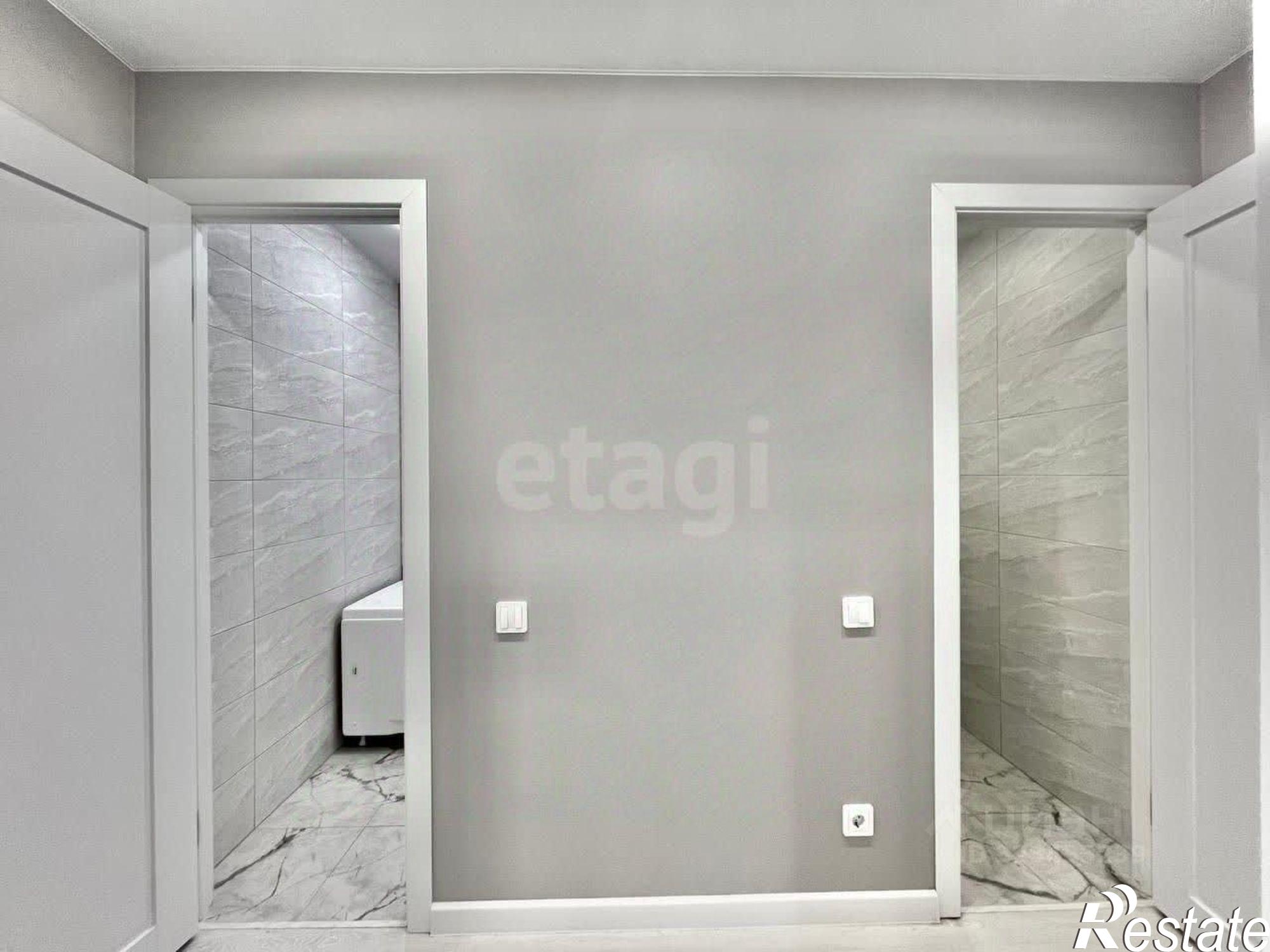 Купить квартиру за 15 999 000 рублей на улица Суркова, 6