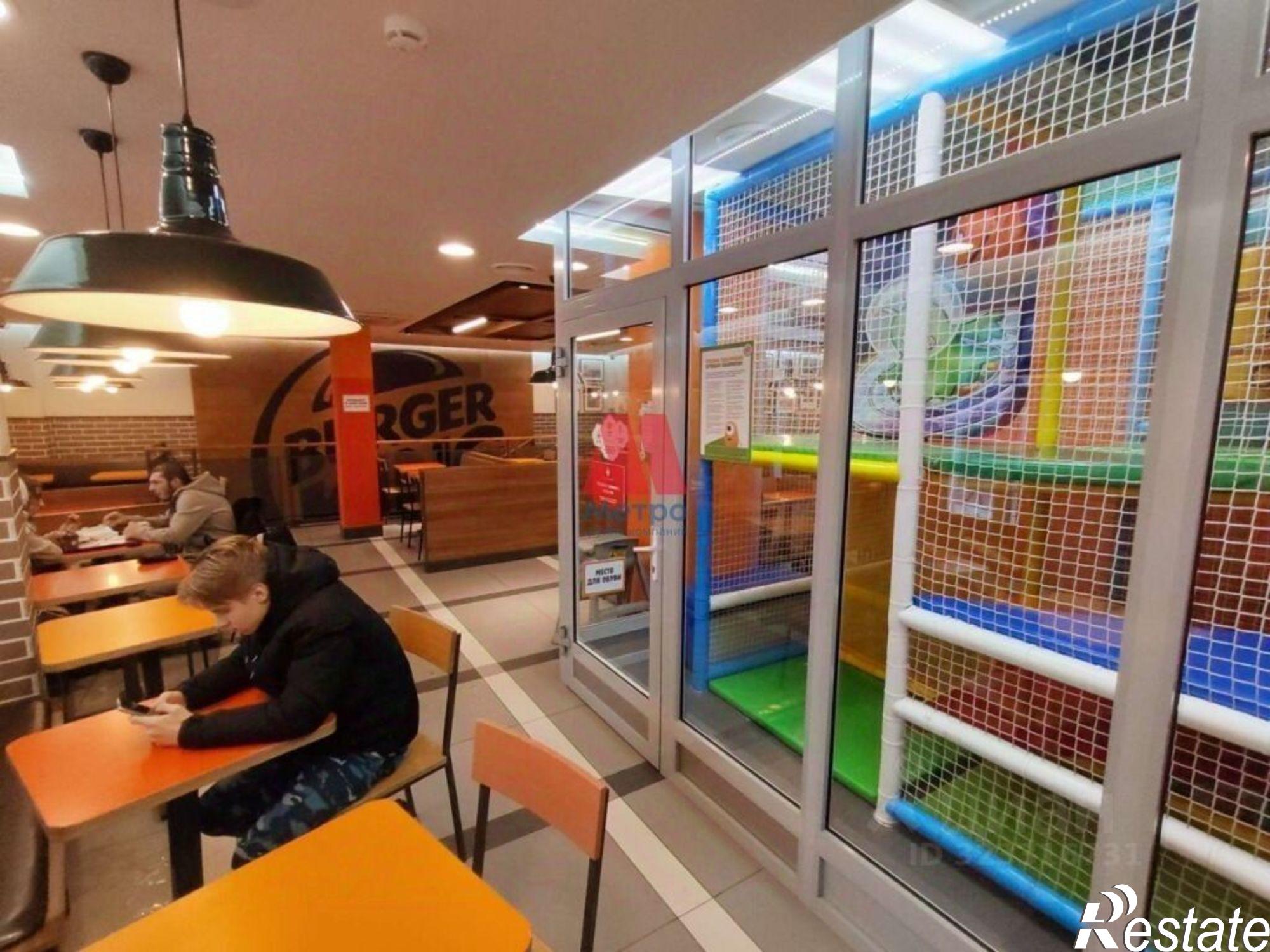 Сдать офис, помещение под офис за 390 000 рублей на Комсомольская улица, 8