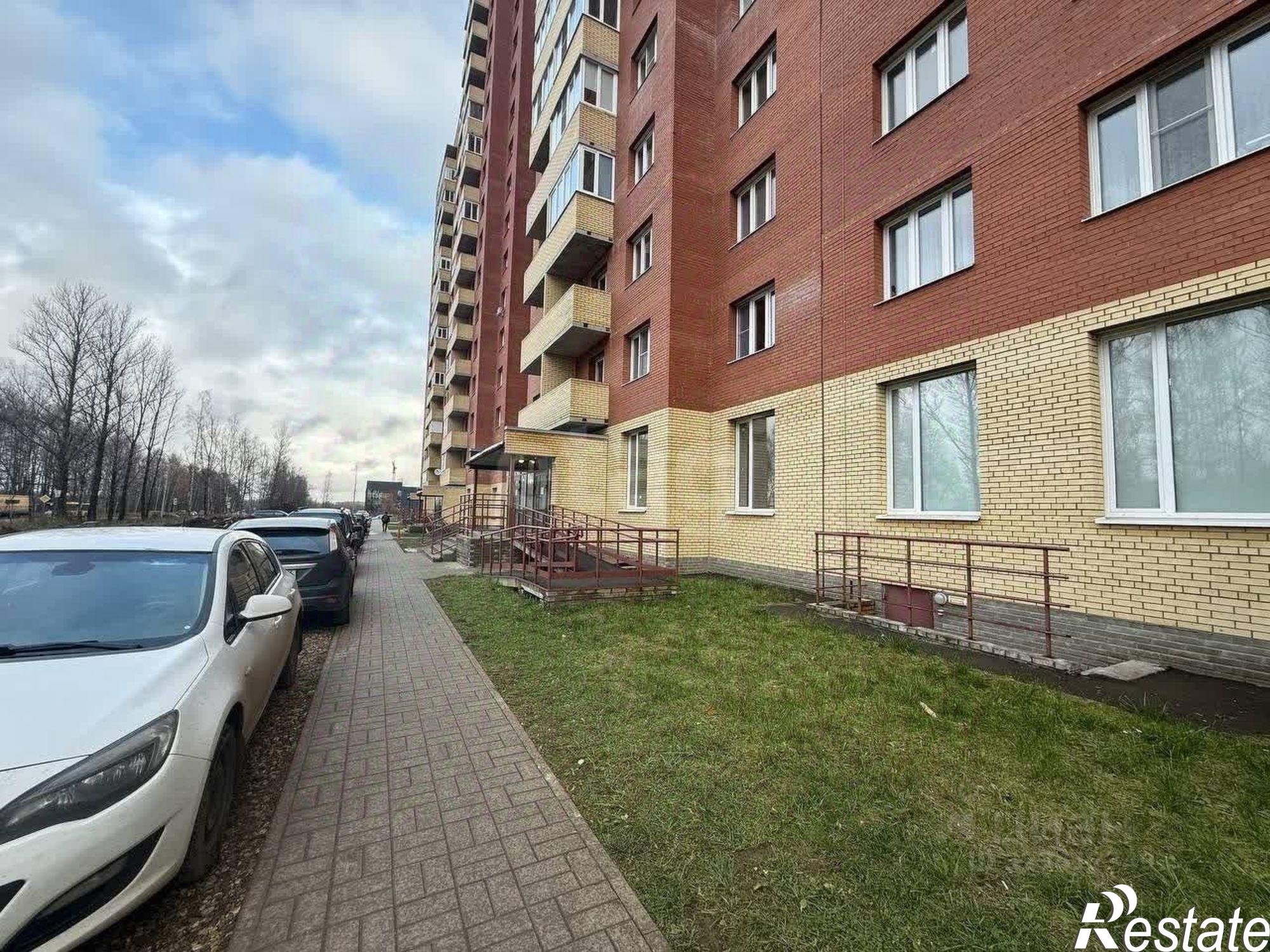 Купить торговое помещение за 22 415 100 рублей на Ленинградский проспект, 96/1