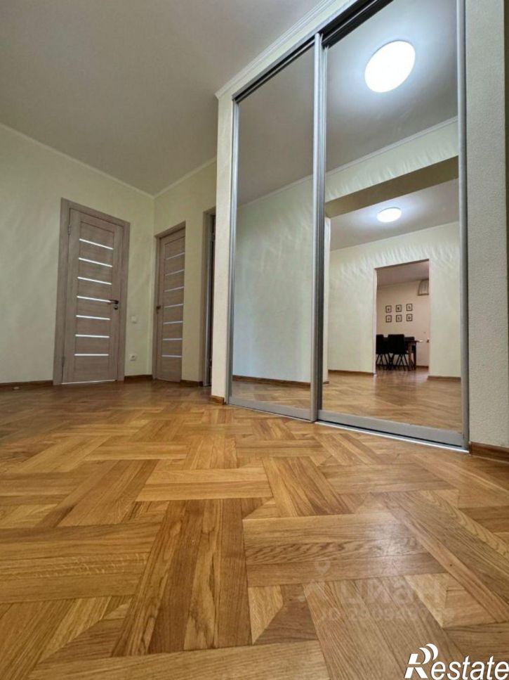 3-комн квартира улица Собинова, 48 к2,  д. 48 к2