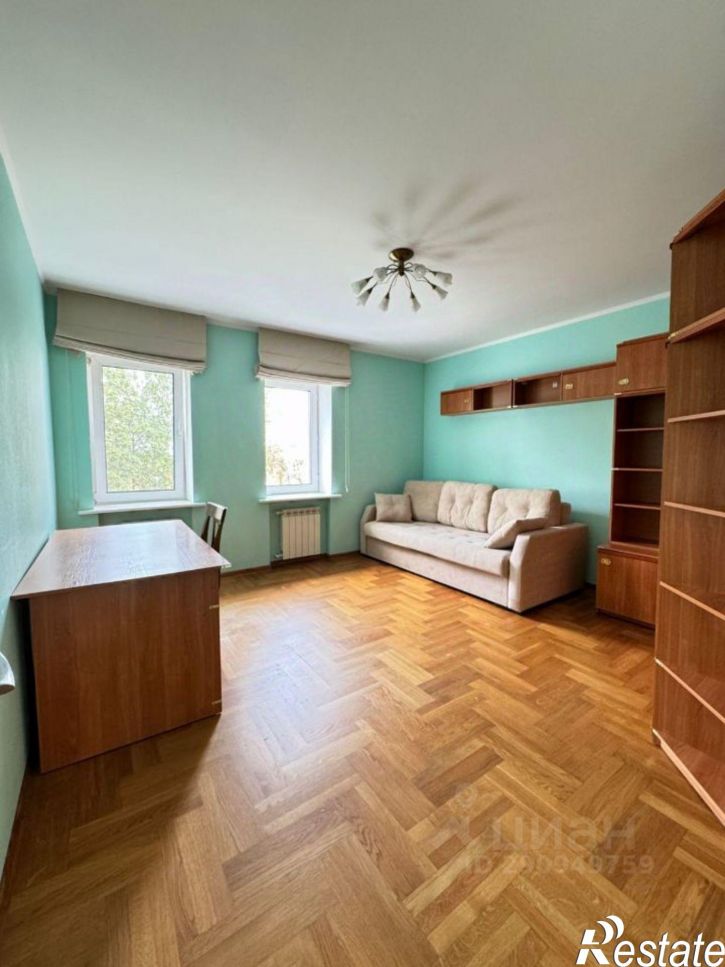 3-комн квартира улица Собинова, 48 к2,  д. 48 к2