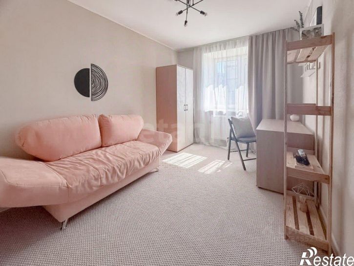 4-комн квартира ул Бабича, 17,  д. 17