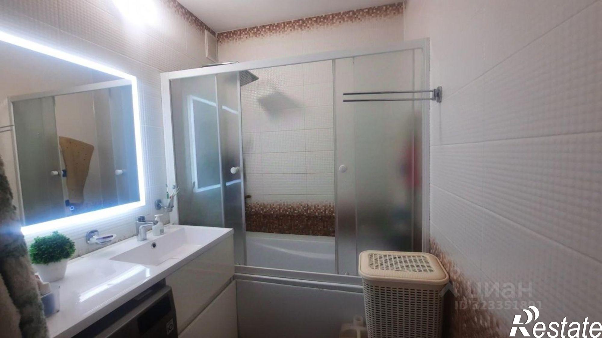 Купить квартиру за 6 700 000 рублей на ул Батова, 14