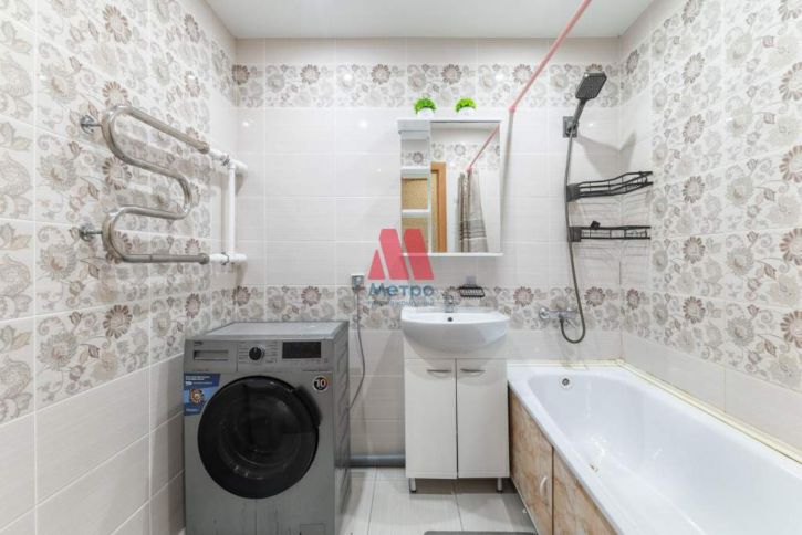 2-комн квартира Елены Колесовой улица, д.26б