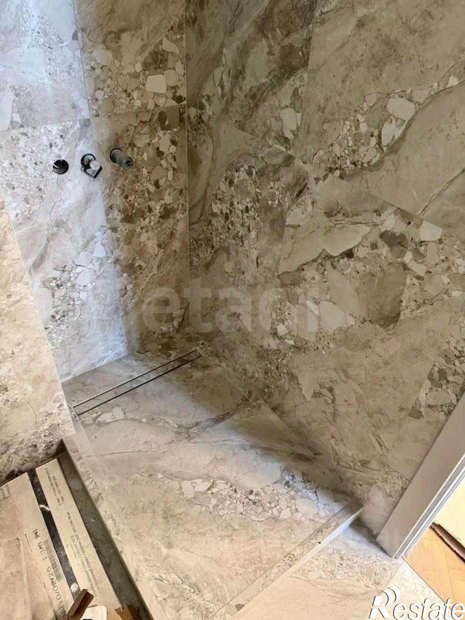 Купить квартиру за 26 760 000 рублей на Которосльная набережная, 57