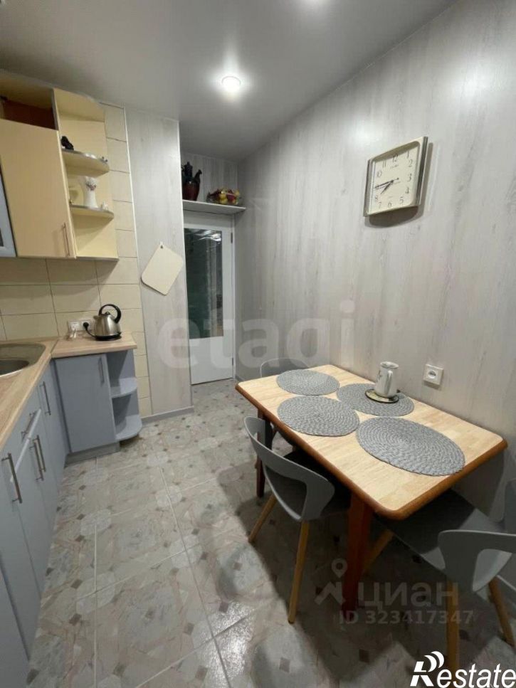 2-комн квартира улица Салтыкова-Щедрина, 92/11,  д. 92/11