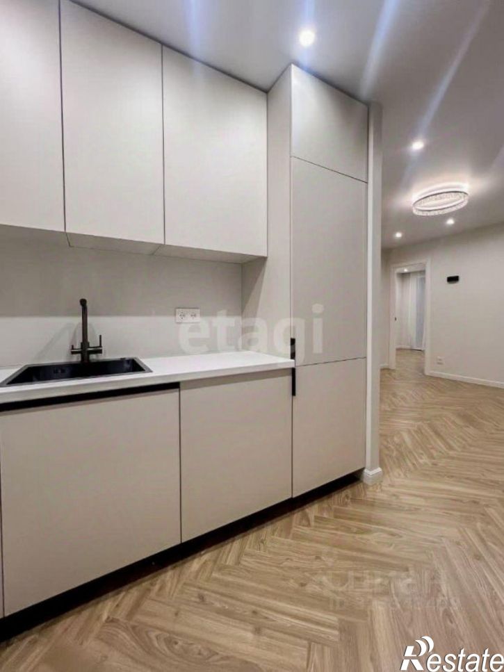 3-комн квартира улица Чехова, 25,  д. 25