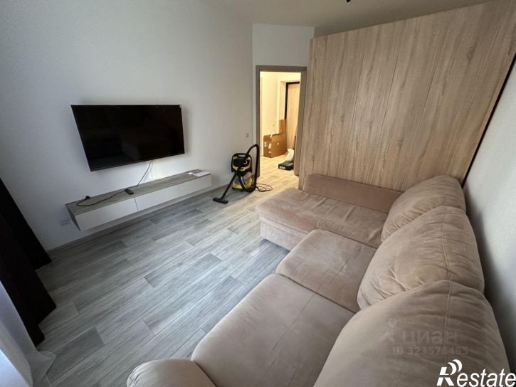 1-комн квартира улица Александра Додонова, 8к5