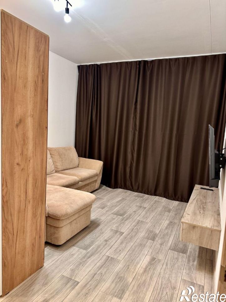 1-комн квартира улица Александра Додонова, 8к5