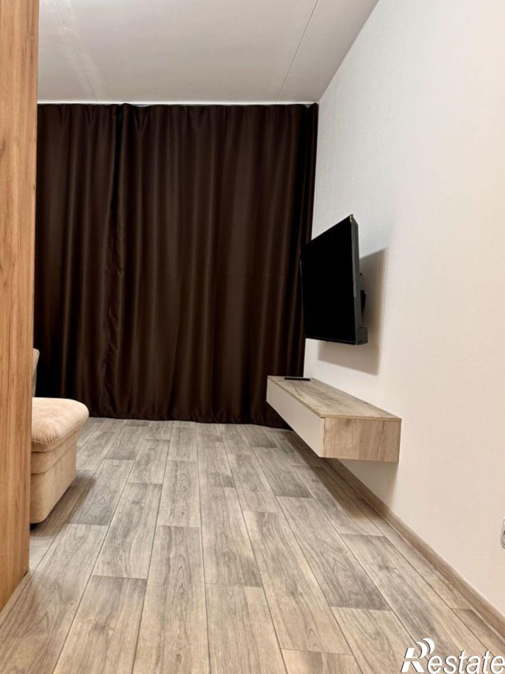 1-комн квартира улица Александра Додонова, 8к5