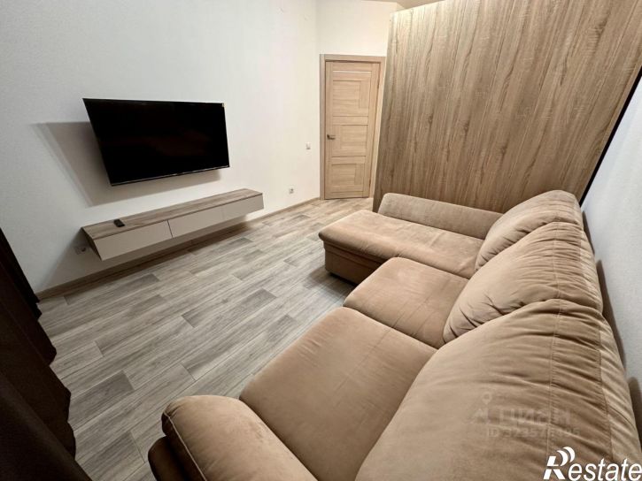 1-комн квартира улица Александра Додонова, 8к5