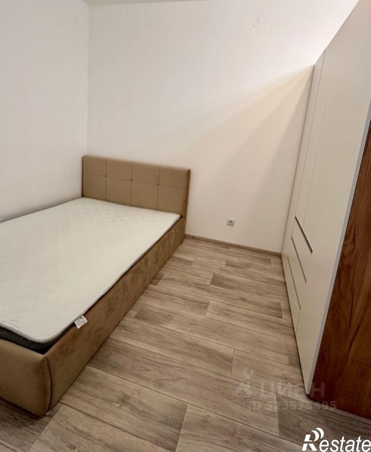 1-комн квартира улица Александра Додонова, 8к5