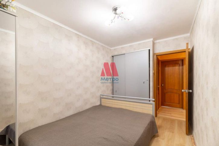 3-комн квартира Большая Октябрьская улица, д.126б