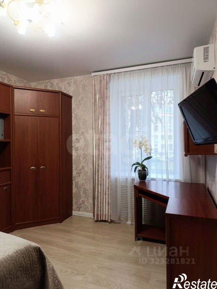 2-комн квартира проспект Октября, 60,  д. 60