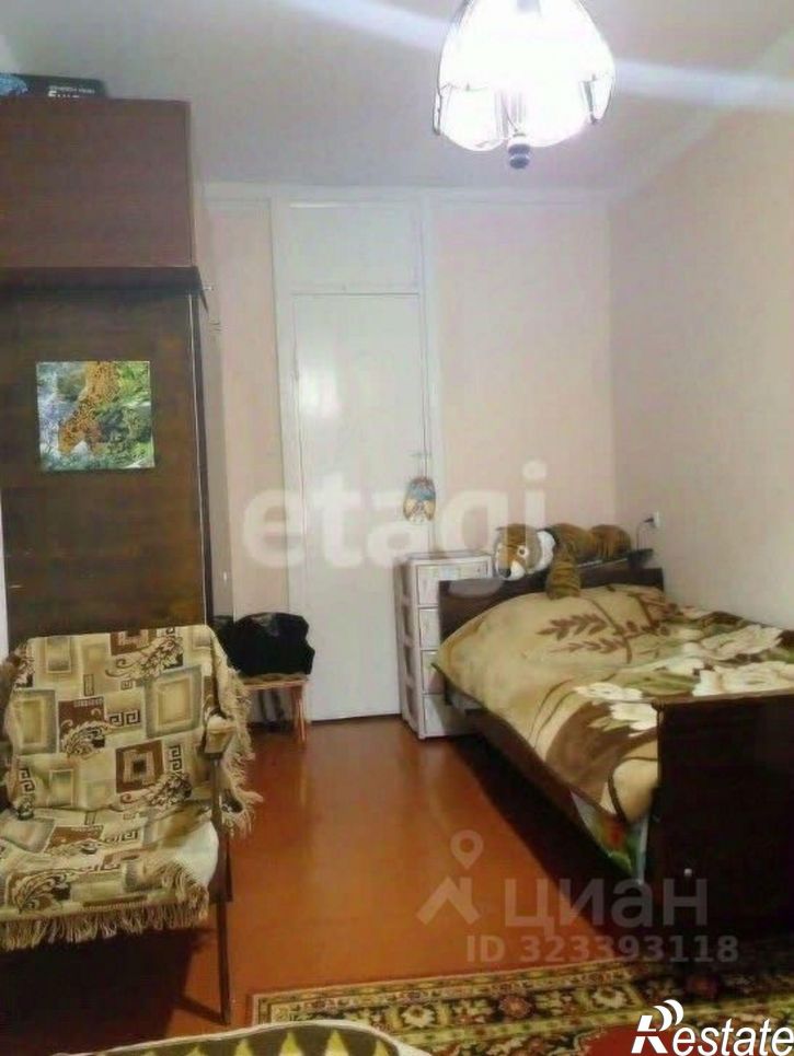 3-комн квартира улица Панина, 25,  д. 25