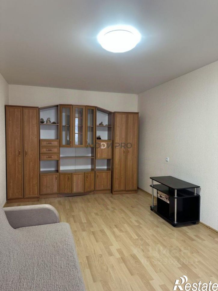 2-комн квартира улица Чкалова, 80,  д. 80