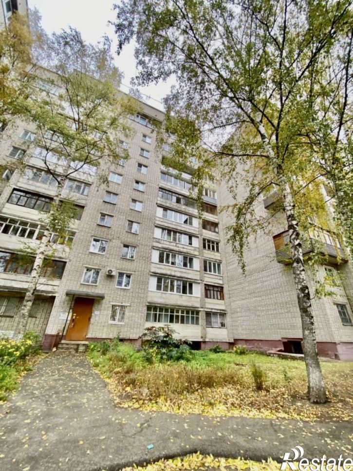 2-комн квартира пр-кт Авиаторов, 104,  д. 104