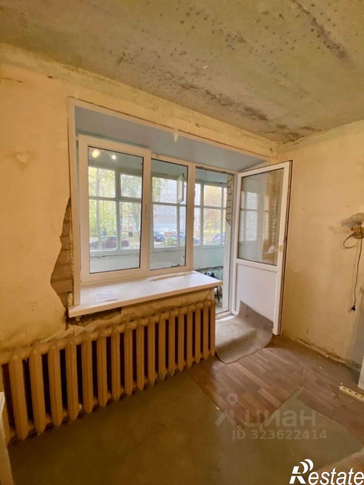 2-комн квартира пр-кт Авиаторов, 104,  д. 104