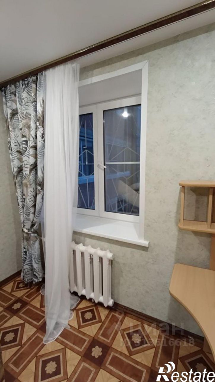 3-комн квартира улица Строителей, 3,  д. 3