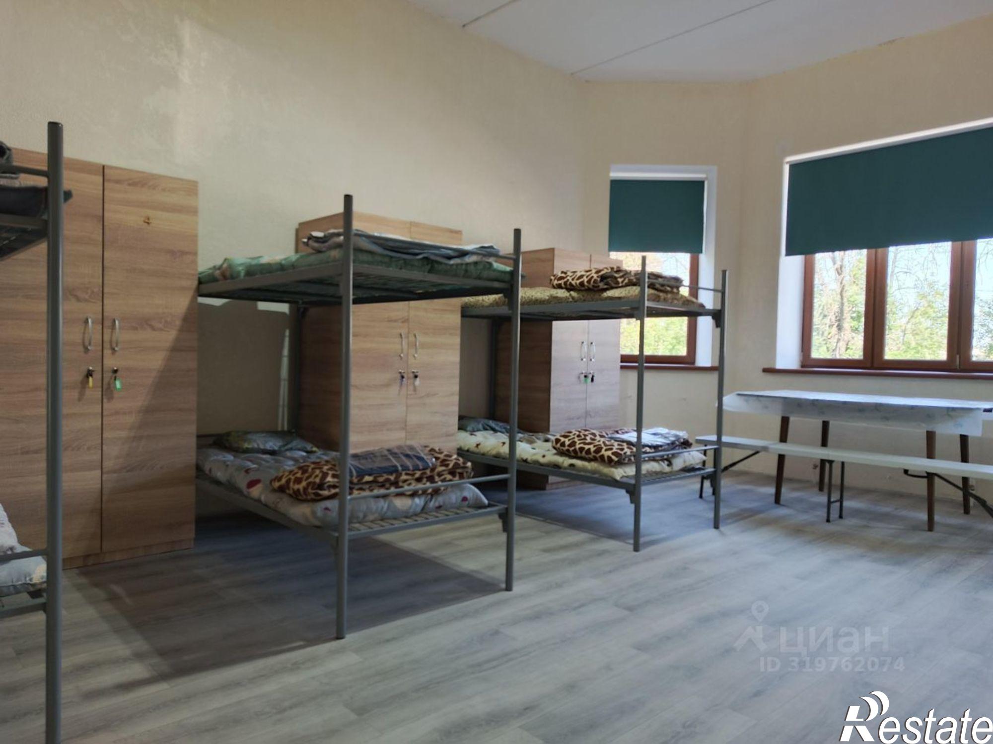 Сдать дачу, дом, коттедж за 11 000 рублей на улица Парижская Коммуна, 5