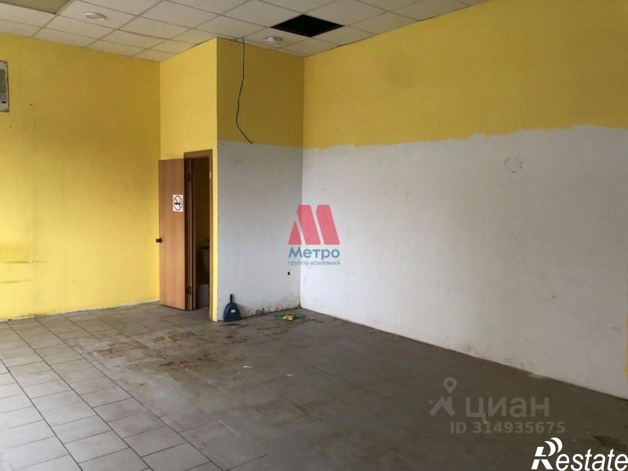 Сдать торговое помещение за 35 000 рублей на проспект Дзержинского, 2Д