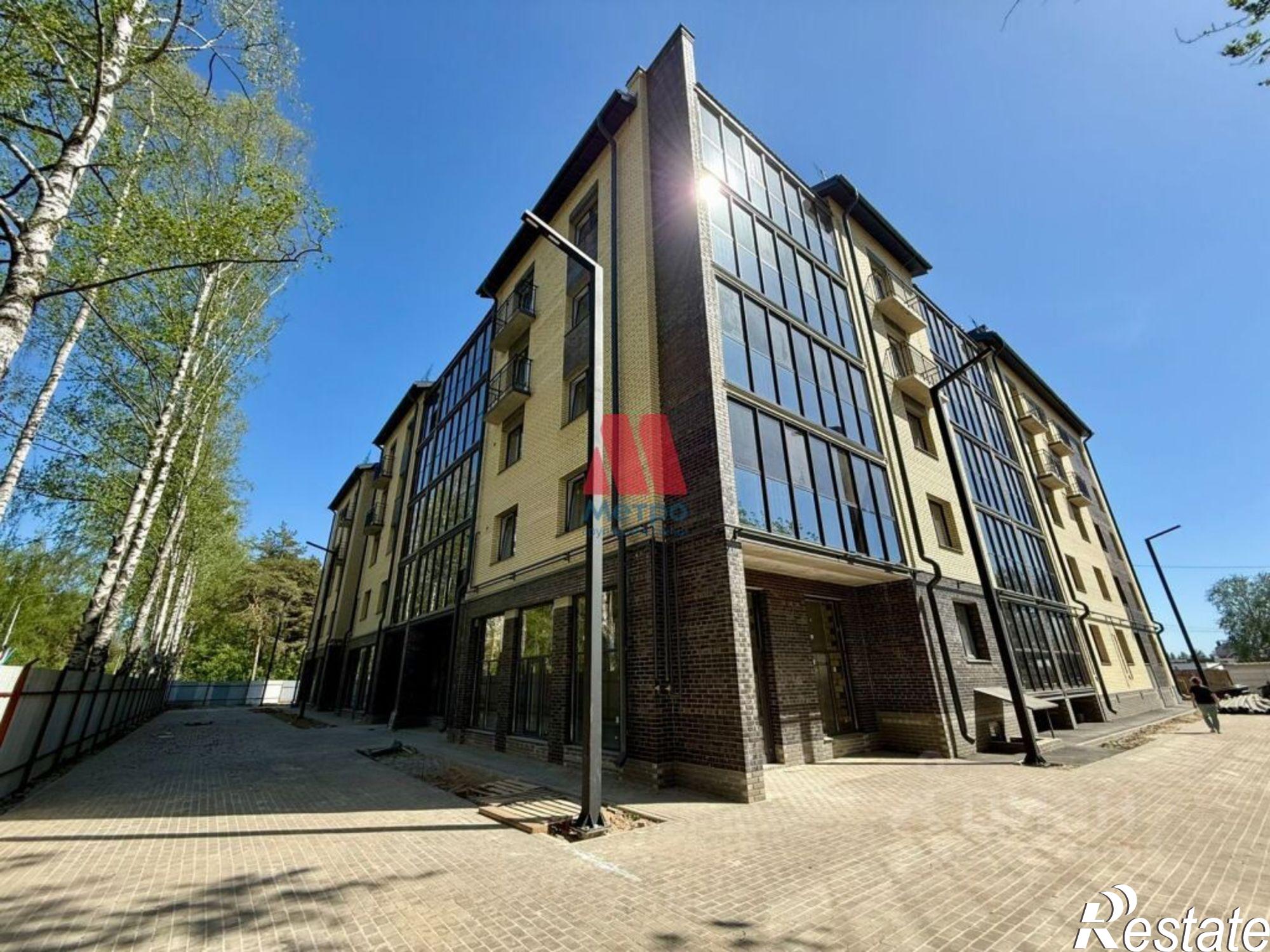 Сдать торговое помещение за 95 000 рублей на Клубная улица, 33