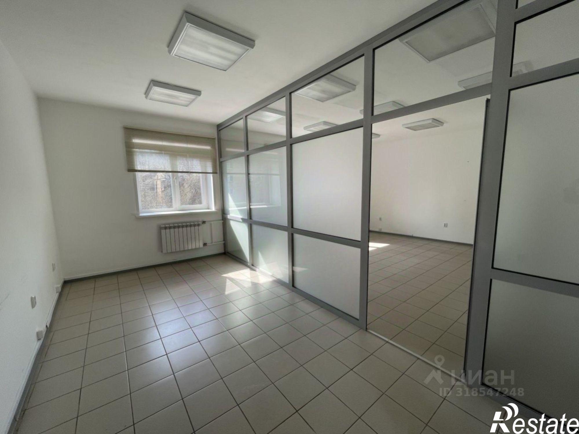 Сдать офис, помещение под офис за 54 600 рублей на проспект Октября, 40В